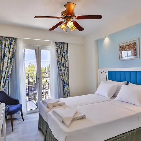 Livia Hotel 3*